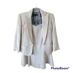 Anne Klein Size 2 Light Pink and Grey Knit Jacket and Skirt Suit